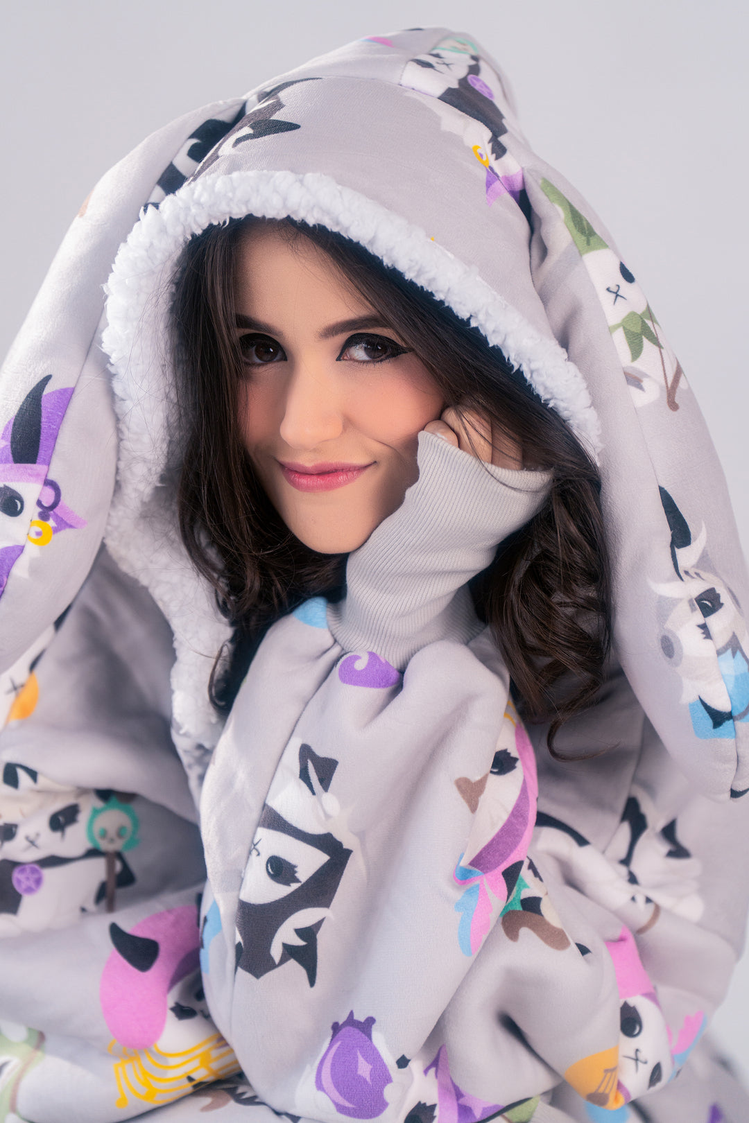 LUALITY BOO BLANKET HOODIE